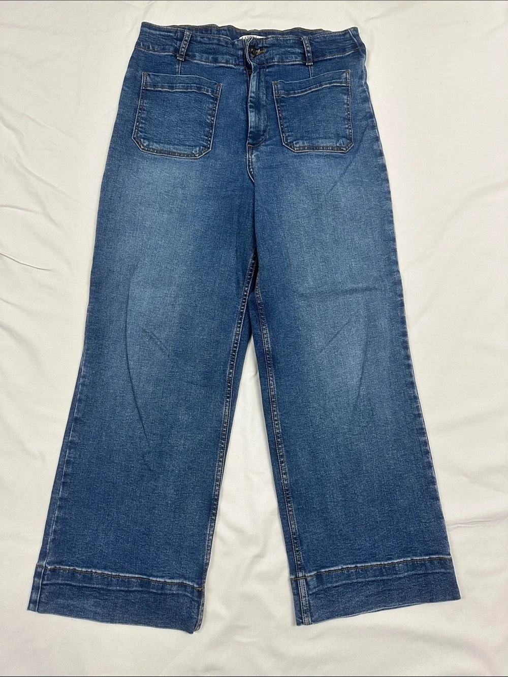 Classic Wide-Leg Blue Women’s Jeans - Picture 1 of 7